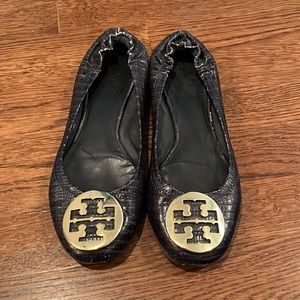 Tory Burch Navy Minnie flats, size 8.5